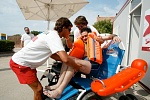 Servei d'acc&eacute;s de persones de mobilitat redu&iuml;da a l'aigua (cadira amf&iacute;bia)